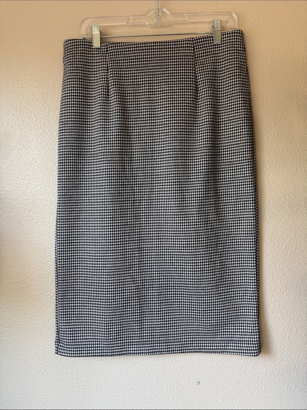 Halogen Black and White Houndstooth Pencil Skirt